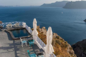 Thrilling Santorini Suite | Ragus Suite | 1 Bedroom | Min. Children Age: 12 Years | Spacious Shared Sun Terrace and Swimming Pool with Breathtaking Caldera View | Oia